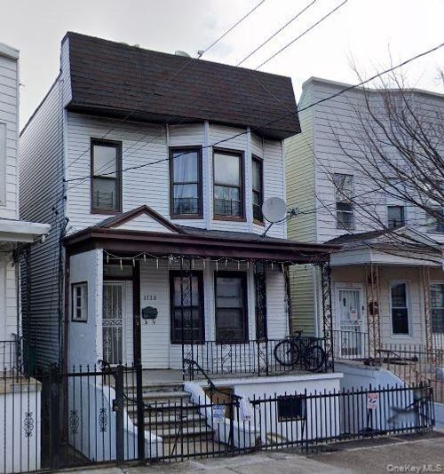 1738 Melville St, Bronx, NY, 10460-2611 | Card Image