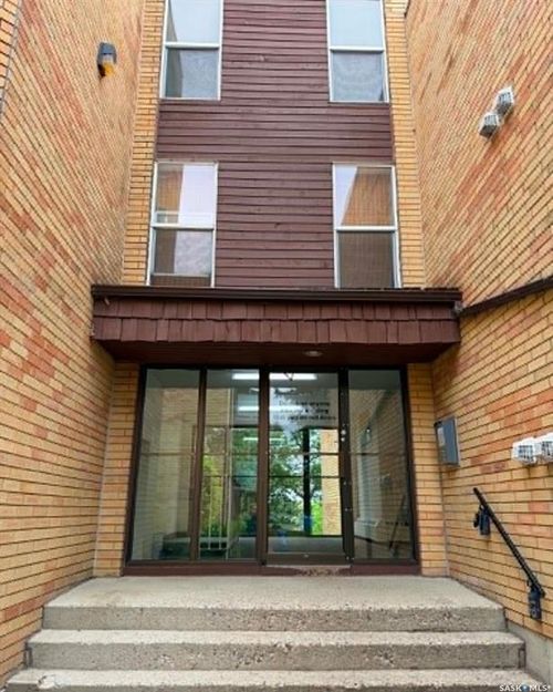 207-423 Tait Crt, Saskatoon, SK, S7H5L3 | Card Image
