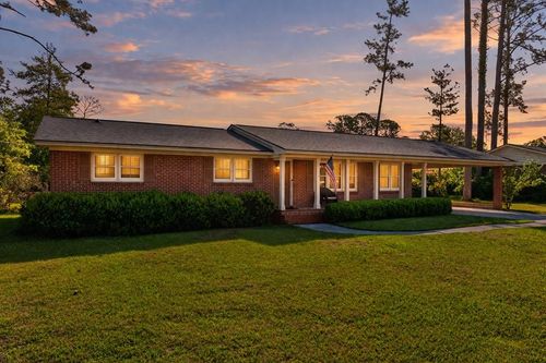 2215 Brighton Pl, Valdosta, GA, 31602-2771 | Card Image