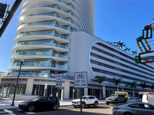 2708-400 Central Ave, St Petersburg, FL, 33701-4863 | Card Image