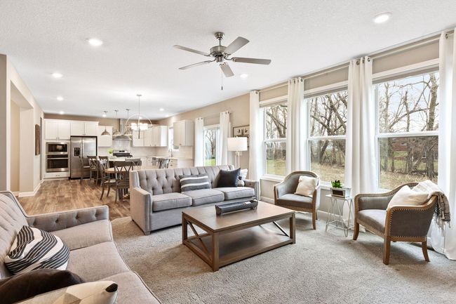 Gas fireplace, new carpet | Image 5