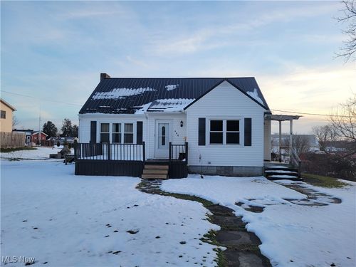 200 Cross St, Hopedale, OH, 43976-7716 | Card Image