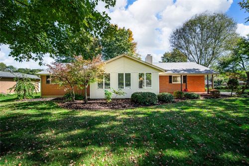 1072 Firewood Dr, Beavercreek, OH, 45430-1210 | Card Image