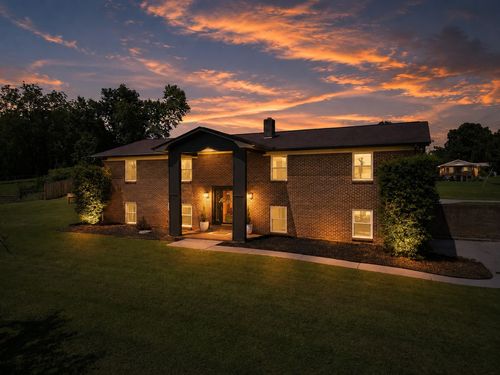 109 Scenic Hill Dr, Spring City, TN, 37381-5425 | Card Image