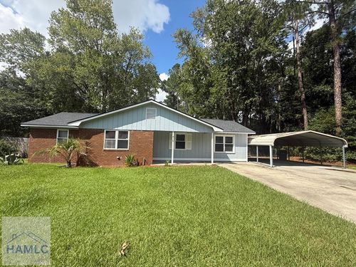 814 Kelly Dr, Hinesville, GA, 31313-5131 | Card Image
