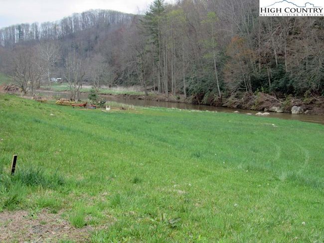 12449 Nc Highway 88 W Road, Home with 0 bedrooms, 0 bathrooms and null parking in Creston NC | Image 9