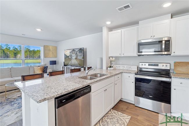 443 Salvia Rd, Townhouse with 3 bedrooms, 3 bathrooms and null parking in Bloomingdale GA | Image 6