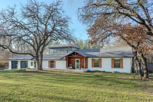 316 Old Justin Rd, Argyle, TX, 76226-3508 | Card Image