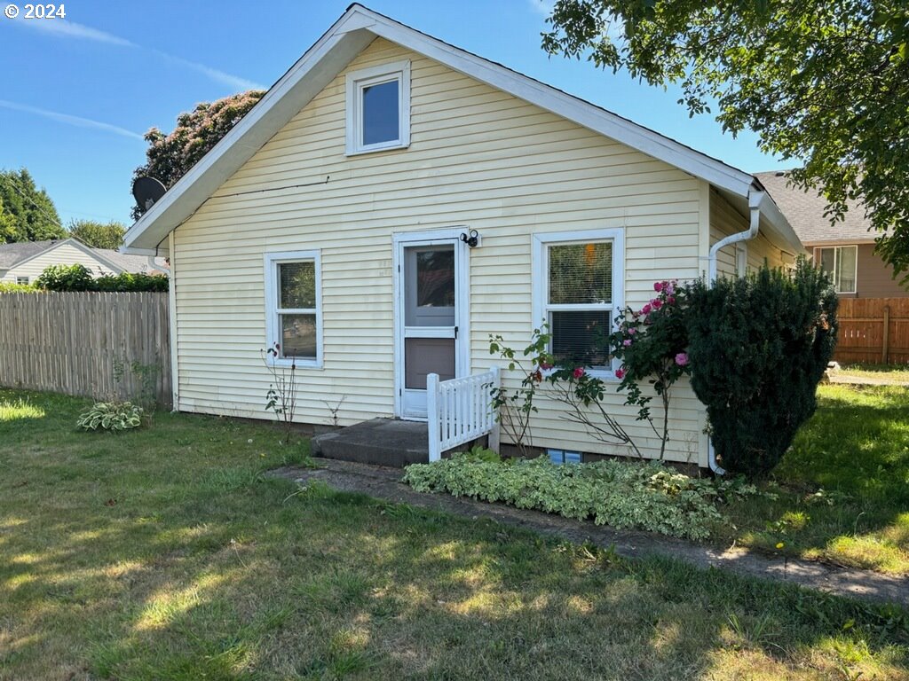 2nd Ct, Vancouver, WA 98665