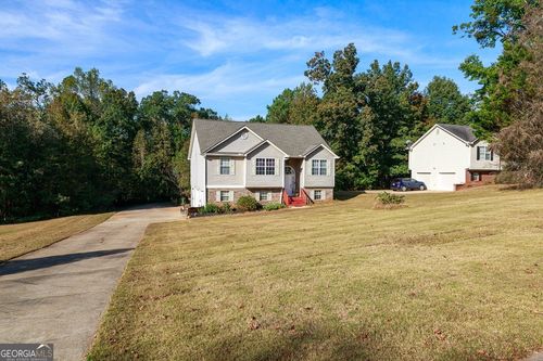 45 Avery Dr, Covington, GA, 30016-8519 | Card Image