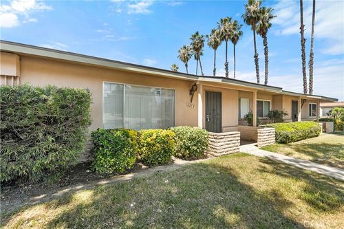 e-621 S Palm Ave, Hemet, CA, 92543-5858 | Card Image