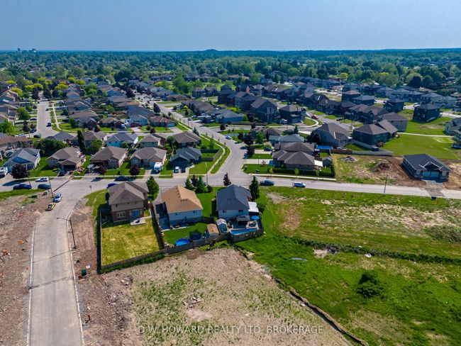 15 Meadowlark Dr, House other with 3 bedrooms, 2 bathrooms and 4 parking in Port Colborne ON | Image 38