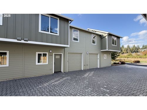 14366 Se Knight St, Portland, OR, 97236-4715 | Card Image