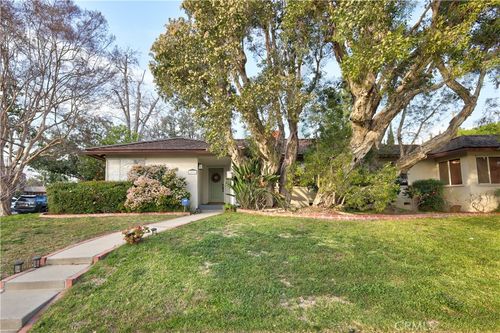 2895 Woodlawn Ave, San Marino, CA, 91108-3041 | Card Image