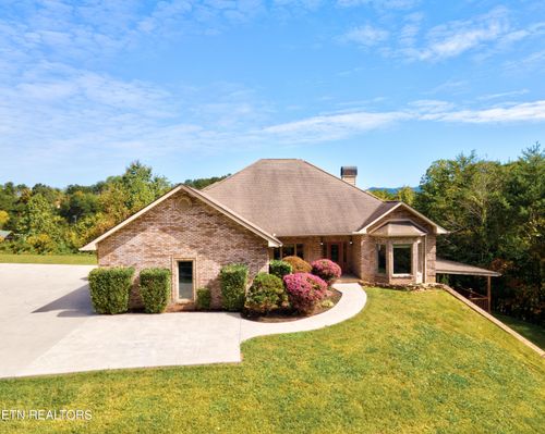 544 Kings Hills Blvd, Pigeon Forge, TN, 37863-5206 | Card Image