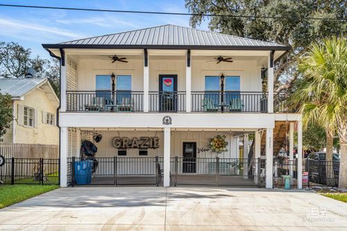 5307 Florida Ave, Orange Beach, AL, 36561-4445 | Card Image