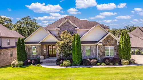 11 Flatrock Pt, Little Rock, AR, 72211-3902 | Card Image