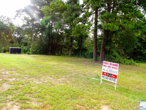 3072 N Point Pleasant Rd, Gladewater, TX, 75647-5886 | Card Image