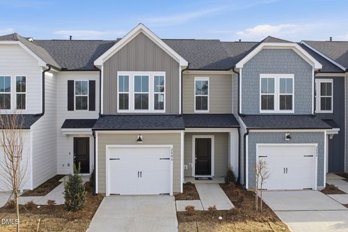2806 Rodeo Ct, Willow Spring, NC, 27592-9805 | Card Image