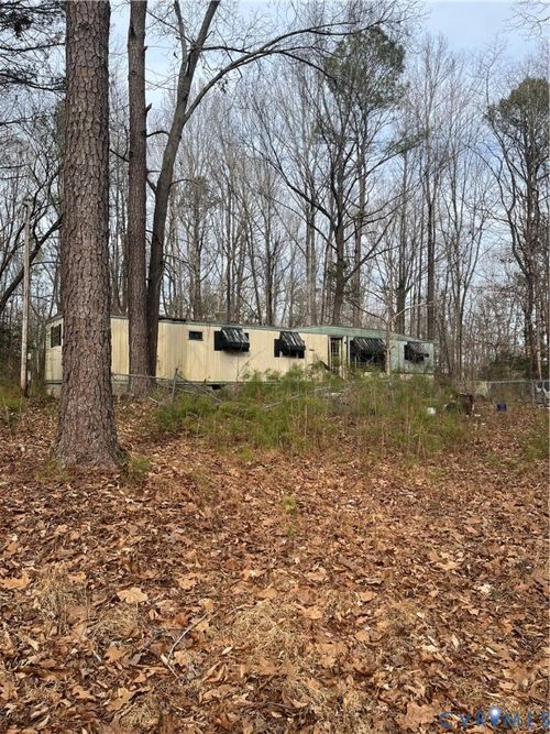 14711 Gatewood Road, DeWitt, VA, 23840 | Card Image