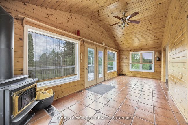 487072 30 Sideroad, House other with 3 bedrooms, 2 bathrooms and 10 parking in Mono ON | Image 16