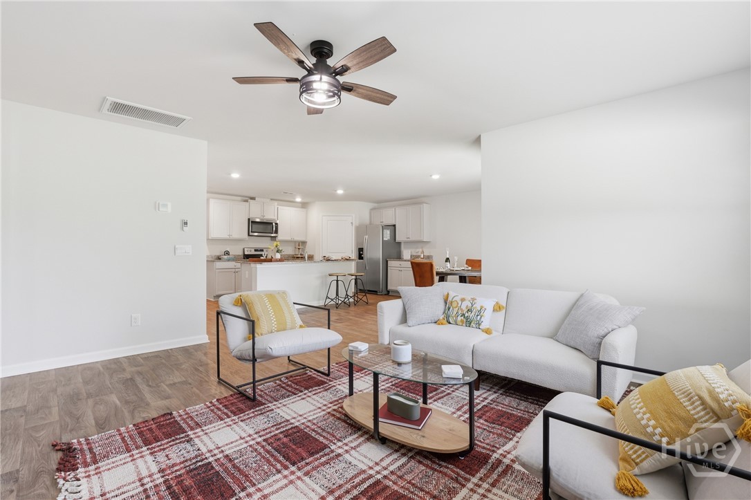Residential in Bloomingdale 3