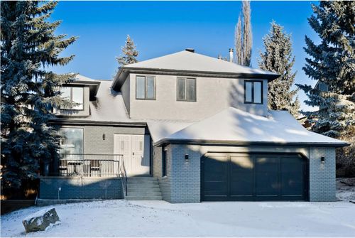 207 Hawkview Manor Cir Nw, Calgary, AB, T3G3A2 | Card Image