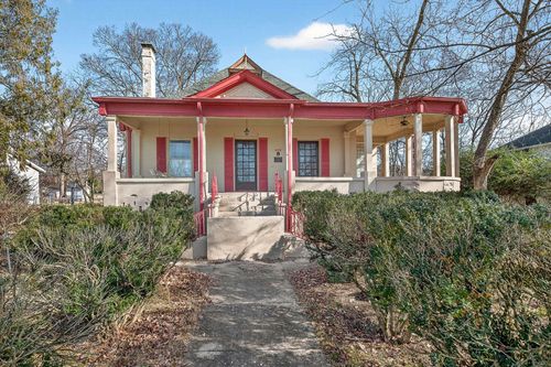 408 Ne Atlantic St, Tullahoma, TN, 37388-3578 | Card Image