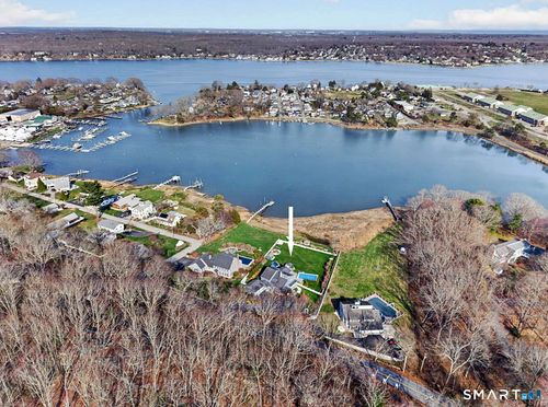 47 Oswegatchie Hills Rd, Niantic, CT, 06357-1916 | Card Image