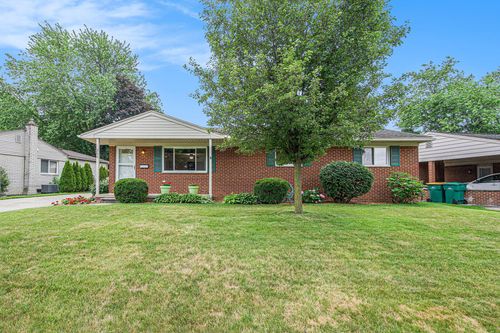 256 Nichols Dr, Saline, MI, 48176-1019 | Card Image