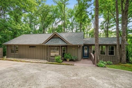 392 Winter Park Cir, Smithville, TN, 37166-1570 | Card Image