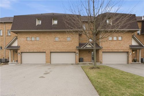 25-100 Beddoe Dr, Hamilton, ON, L8P4Z2 | Card Image