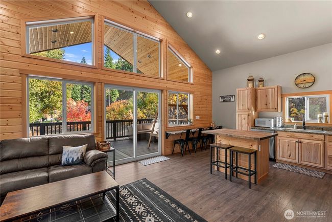 11175 Wending Ln, House other with 2 bedrooms, 2 bathrooms and 4 parking in Leavenworth WA | Image 6