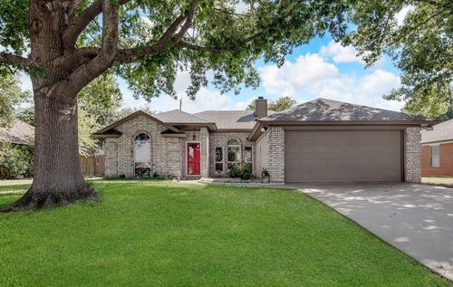 1109 Steven St, Burleson, TX, 76028-6427 | Card Image