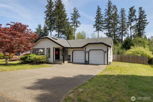 6457 Crossing Pl Sw, Port Orchard, WA, 98367-7638 | Card Image