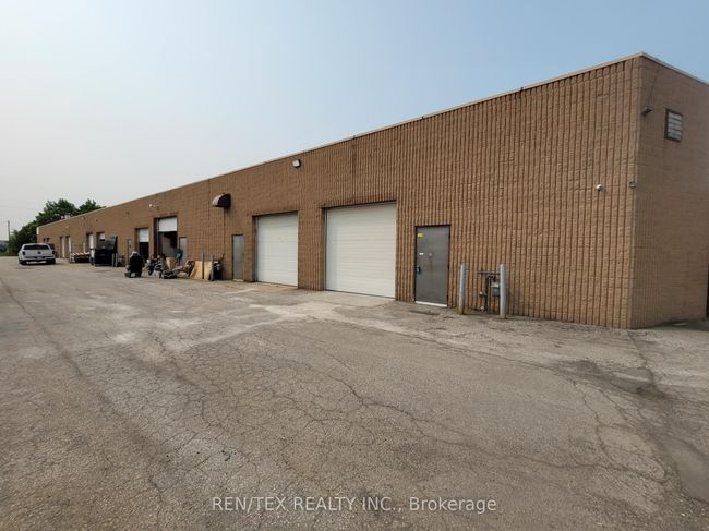 UNIT-10 - 4 Marconi Crt, Home with 0 bedrooms, 1 bathrooms and null parking in Caledon ON | Image 9