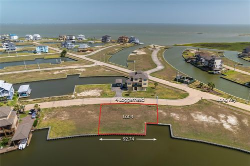 4 Loggerhead, Hitchcock, TX, 77563-3792 | Card Image