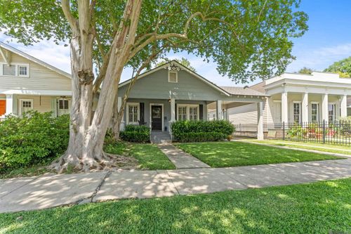 2151 Oleander St, Baton Rouge, LA, 70806-5324 | Card Image