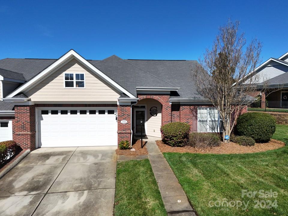 Millstream Ridge Dr, Charlotte, NC 28269