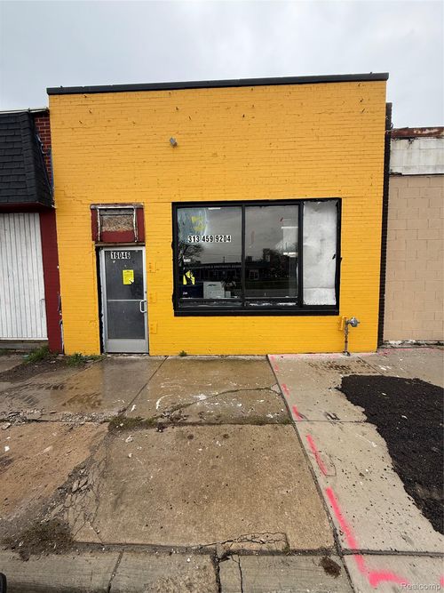 16046 E 8 Mile Rd, Detroit, MI, 48205-1416 | Card Image