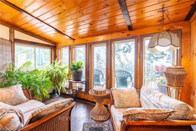 24 Lake Rd, House other with 2 bedrooms, 1 bathrooms and 2 parking in Selkirk ON | Image 19