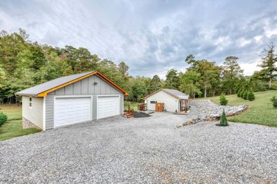 281 Butterball Boulevard, Home with 2 bedrooms, 2 bathrooms and 2 parking in Murphy NC | Image 3