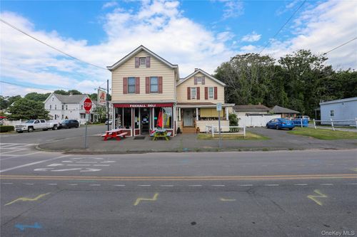 100 Foxhall Ave, Kingston, NY, 12401-4028 | Card Image