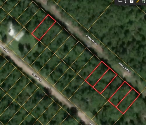 154 Myrtle Mae Dr, Livingston, TX, 77351-3260 | Card Image