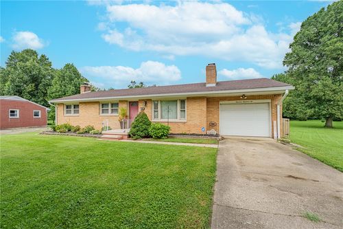 1902 Winona Dr, Middletown, OH, 45042 | Card Image