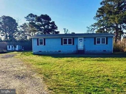 8108 Baileys Ln, CHINCOTEAGUE ISLAND, VA, 23336-1304 | Card Image