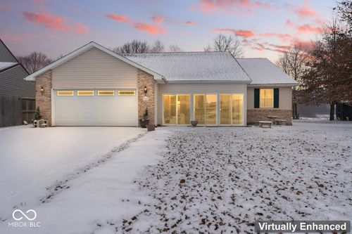 350 Pueblo Dr, Russiaville, IN, 46979-9147 | Card Image