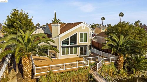 4730 Spinnaker Way, Discovery Bay, CA, 94505-9203 | Card Image