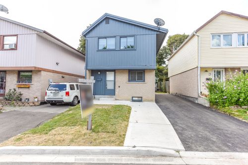 2 Hilda Crt, Brampton, ON, L6S2C1 | Card Image