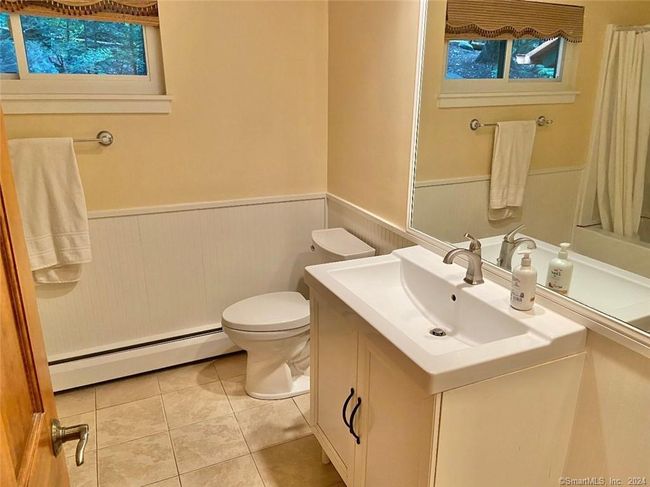 229 New Rd, House other with 2 bedrooms, 3 bathrooms and null parking in Avon CT | Image 31